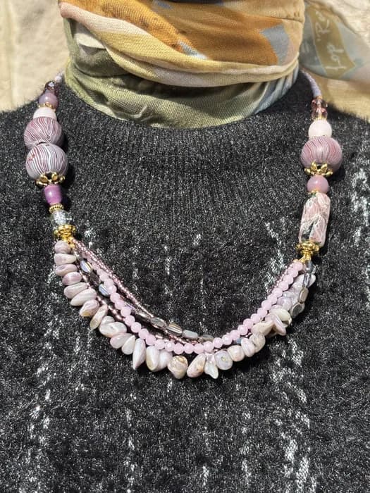 Pembe Taş Etnik Çift Sıra Kolye 1