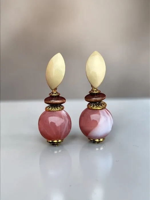 Pembe Cam Boncuk Krem Taş Küpe 1