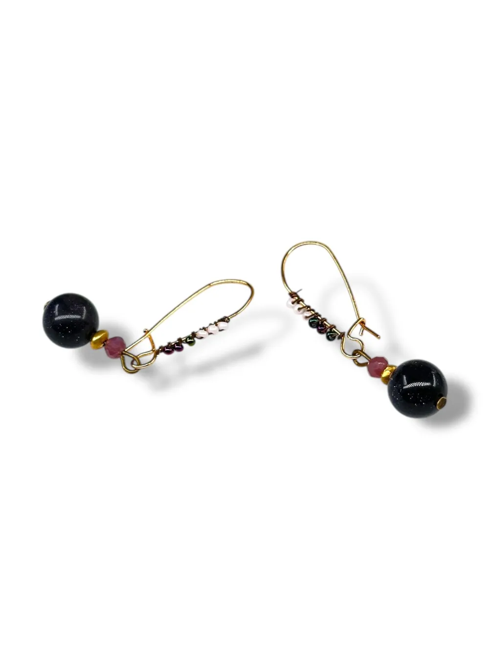 Etnik Siyah Agate Sallantılı Küpe 1