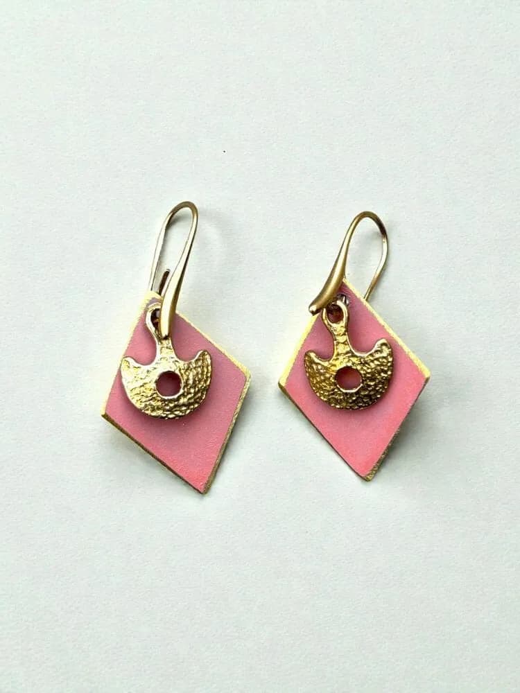 Geometrik Pembe Altın Kare Küpe 1