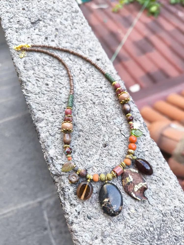 Etnik Doğal Taş Sarkıtlı Kolye 1