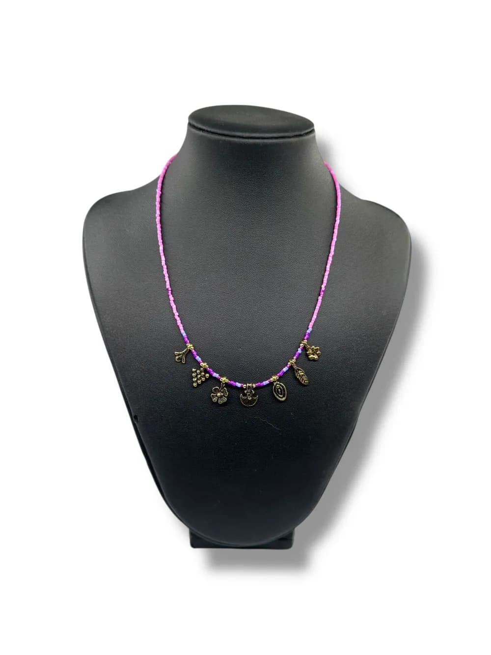 Etnik Mor İpli Charm Kolye 1