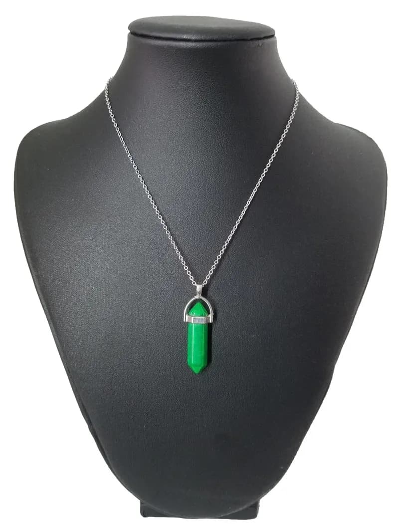 Yeşil Kristal Silindir Sarkıtlı Kolye 1
