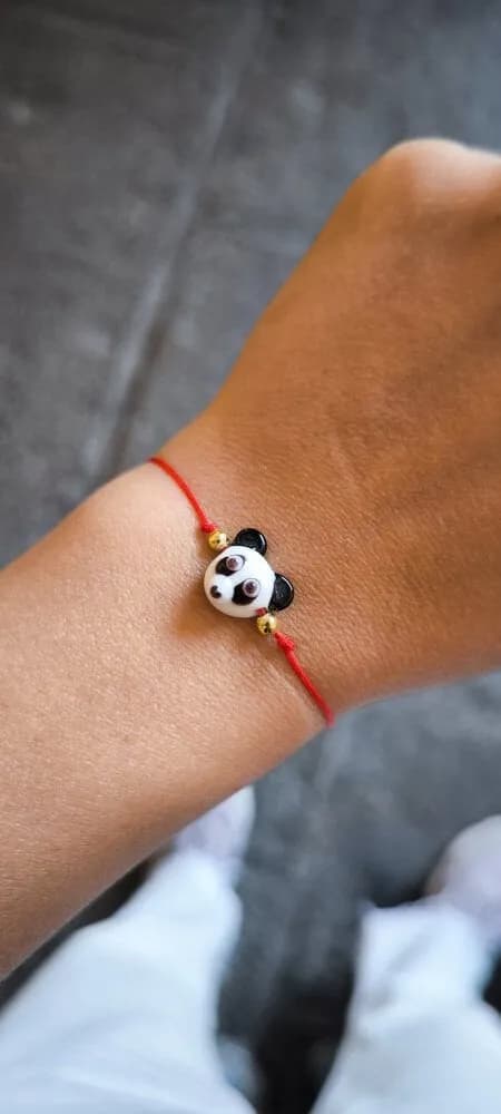 Panda Figürlü Kırmızı Bileklik 1