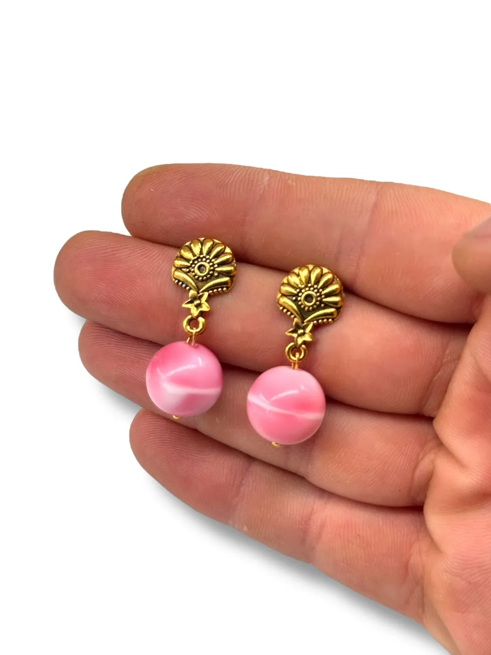 Pembe Cam Filigre Sallantılı Küpe 1