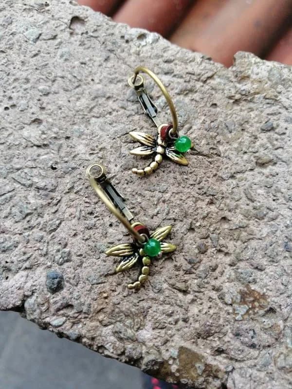 Etnik Yeşil Böcek Figürü Küpe 1