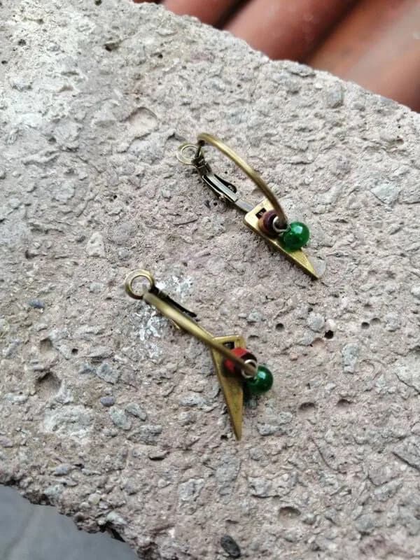 Yeşil Jade Sallantılı Küpe 1