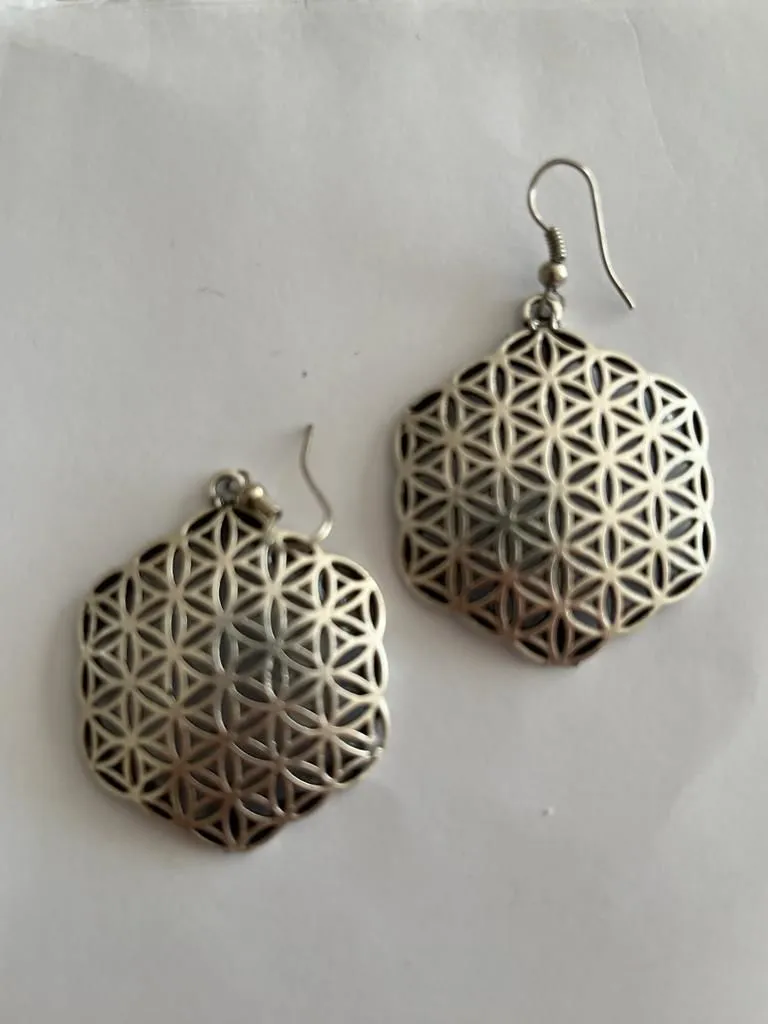 Antik Geometrik Filigre Altıgen Küpe 1