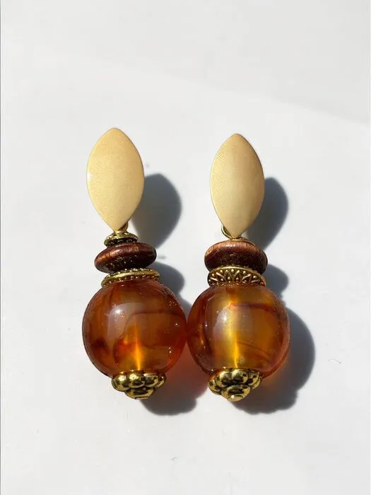Amber Cam Oval Taş Küpe 1